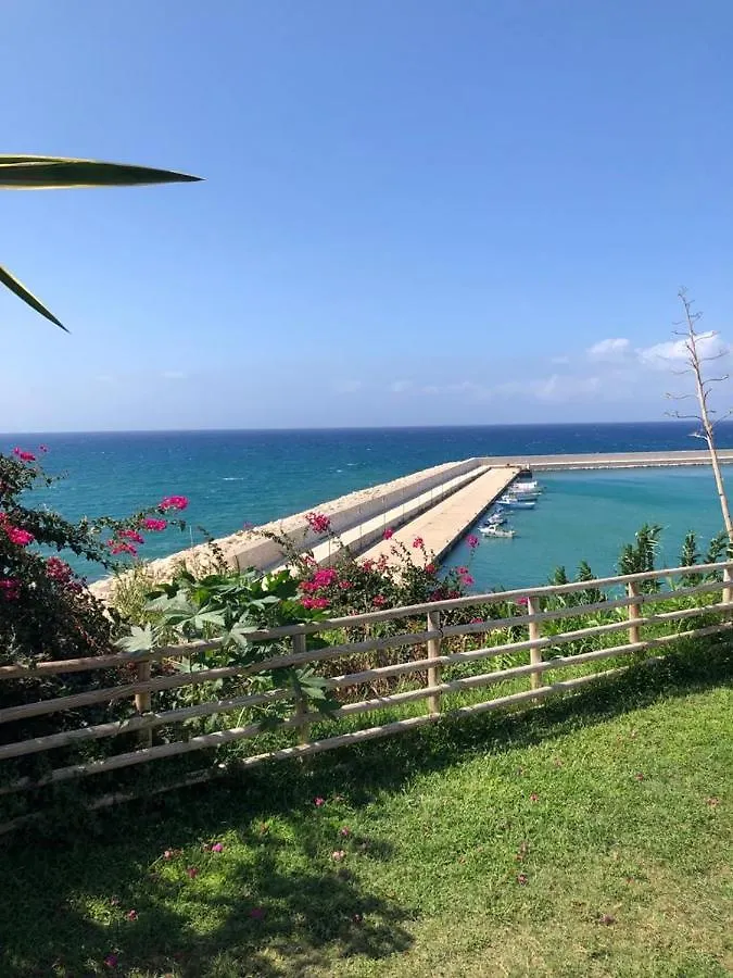 Come La Marea Balestrate Italy